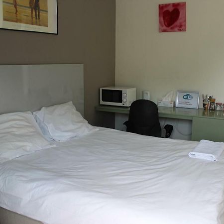 Logie Rotem Motel Dilsen-Stokkem Ngoại thất bức ảnh